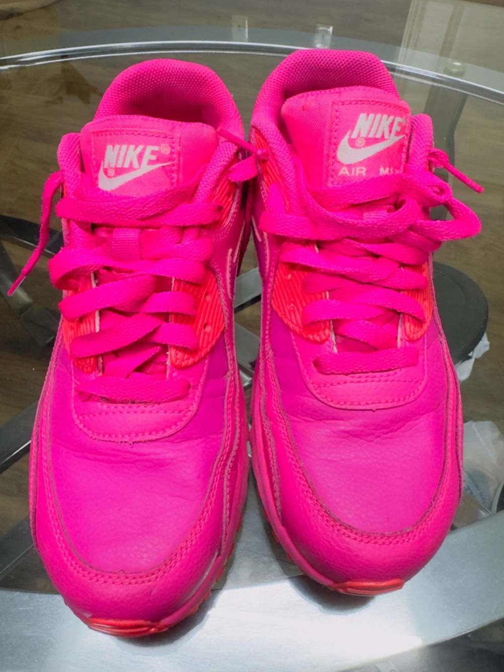 Nike Women's Neon Pink Sneakers